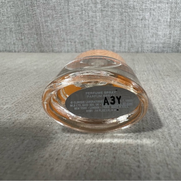 🎁2 for $30🎁 Clinique Happy Spray mini - Picture 2 of 4